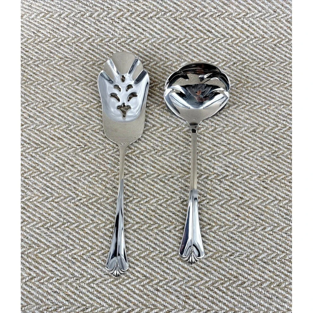 Oneida ROYAL FLUTE Community Stainless Silverware Flatware Serve Pie Ladel